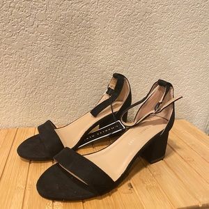 🆕Charles Albert Wide Width Dress Sandals-